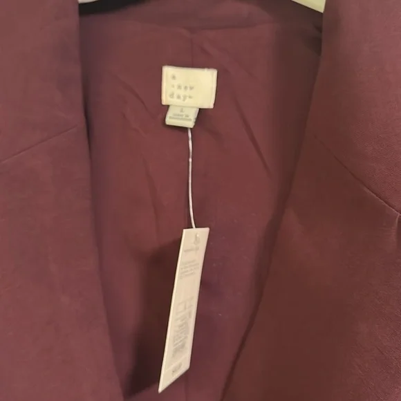 A New Day - Women's Double Breasted Blazer - Burgundy size Large. NWT - Picture 5 of 6